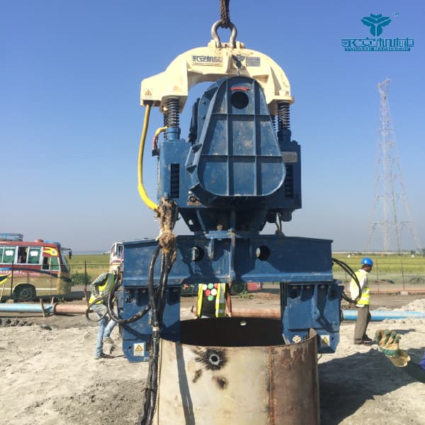 DZ-45 vibratory hammer